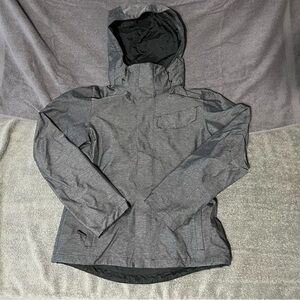 Women’s Medium The North Face Helta Triclimate Ski Jacket Shell Dry vent Grey